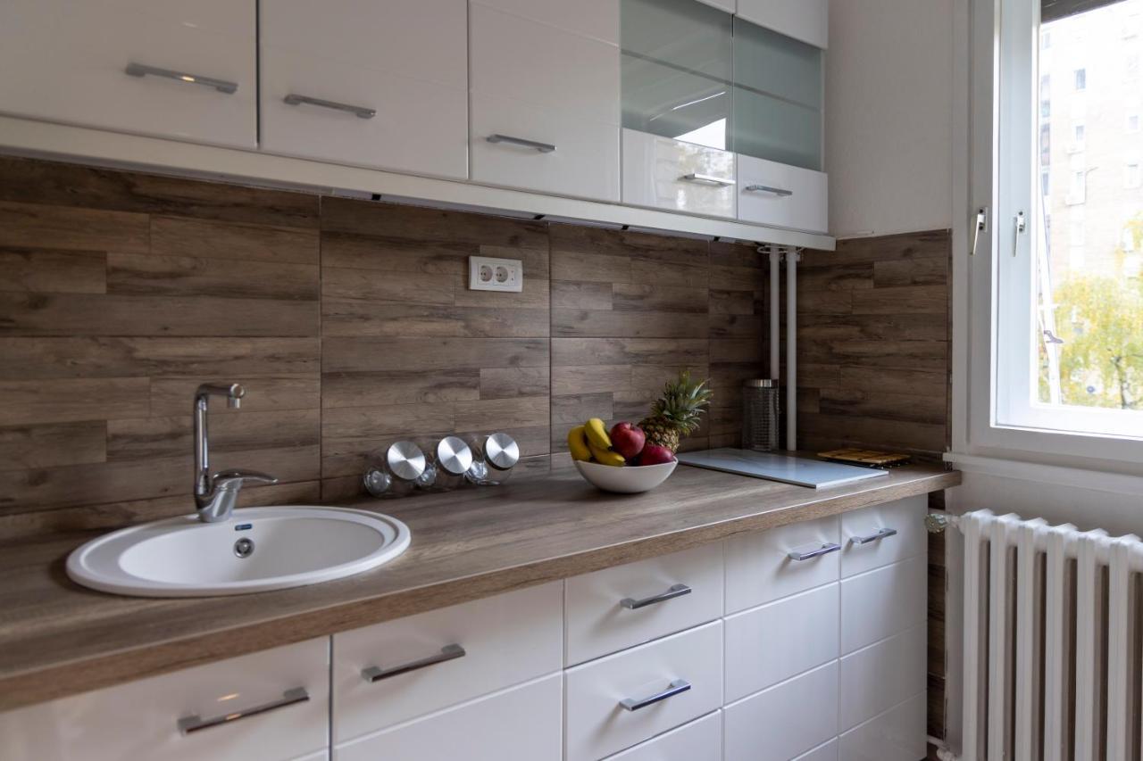 Apartman 22 Belgrado Esterno foto